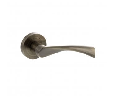 STATUS Colorado Lever Door Handle on Round Rose - Antique Brass