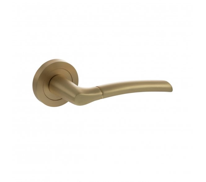 STATUS Indiana Lever Door Handle on Round Rose - Satin Brass