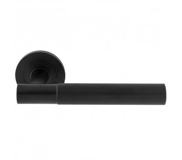 Steelworx SWL1172MB Arrow Lined Handles on Rose - Matt Black