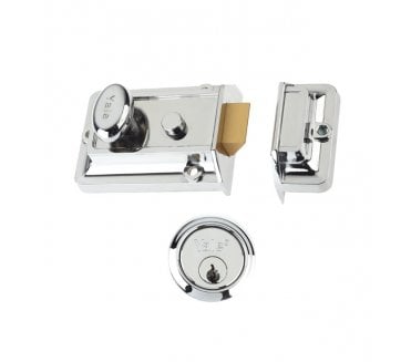 Yale 77 Traditional Nightlatch - Polished Chrome